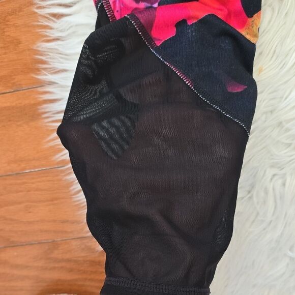 Athleta Pink and Black Abstract Leggings - Picture 2 of 7